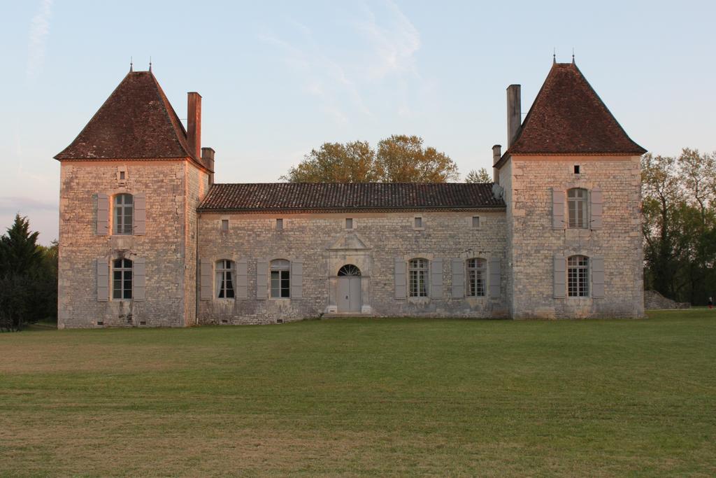 Chateau Secretary Monflanquin Extérieur photo
