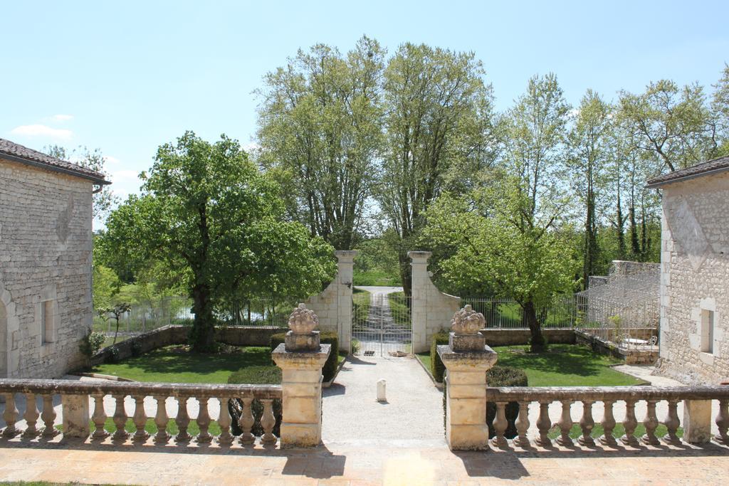 Chateau Secretary Monflanquin Extérieur photo